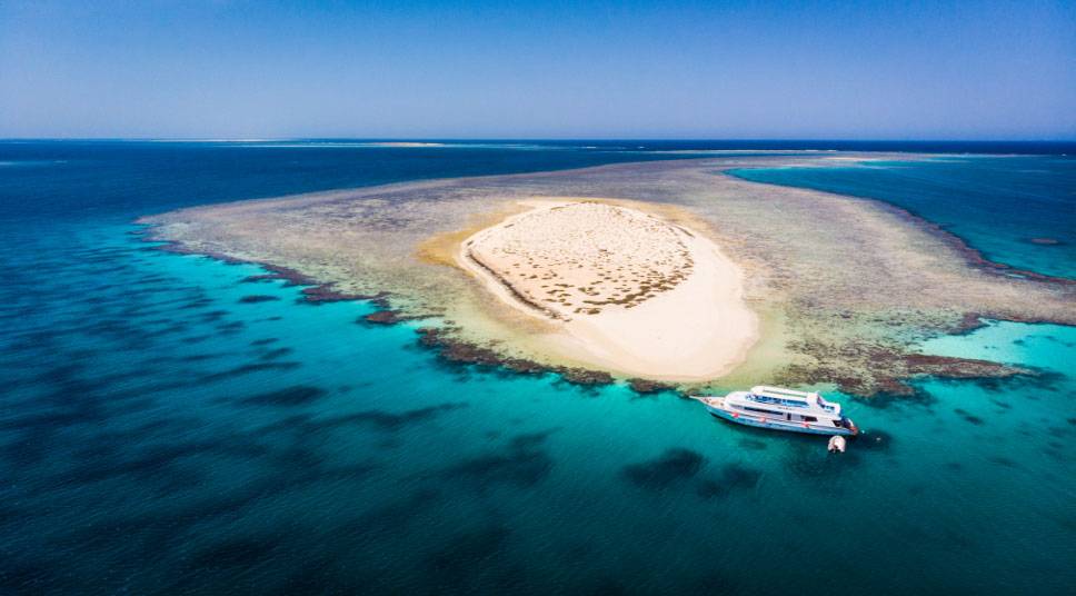 Lagoon view during a Hamata Islands snorkelling trip from Marsa Alam
